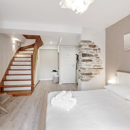 Tassigny - Charmant Appartement/ Terrasse - Port Vannes Esterno foto